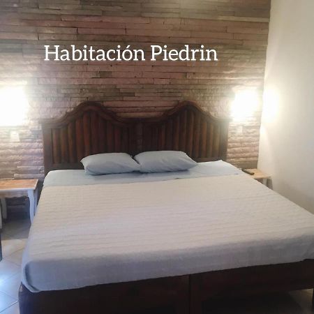 Hotel Beraka Bernal Kültér fotó
